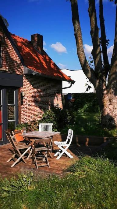 Ferme De Caractere Avec Piscine Et Cheminee Villa *