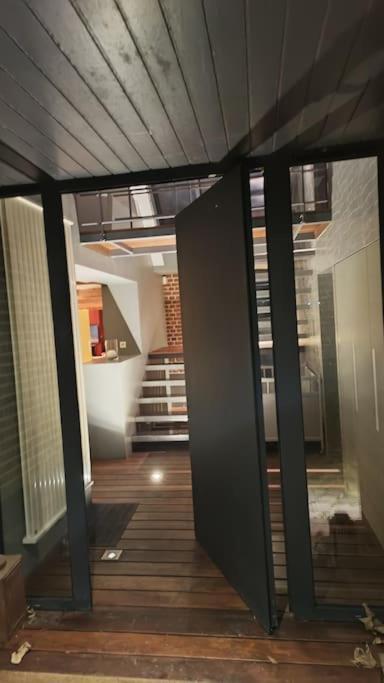 Ferme De Caractere Avec Piscine Et Cheminee *